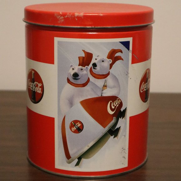 Coca-Cola Polar Bear Skiing Sledding Hockey Tin 6 1/8" x 5 1/16" - Picture 3 of 4